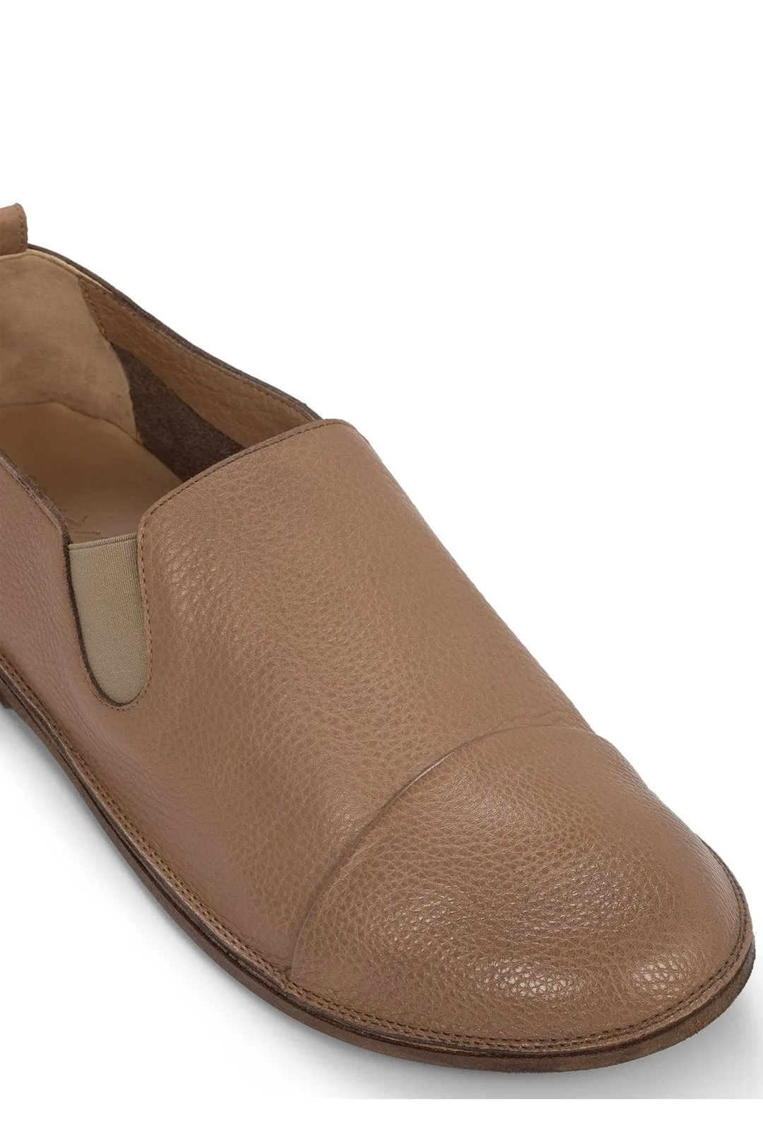 Marsll Round Toe Slip On Loafers